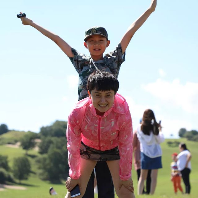 乾港集團(tuán)高層草原自駕游 乾港集團(tuán)高層草原自駕游